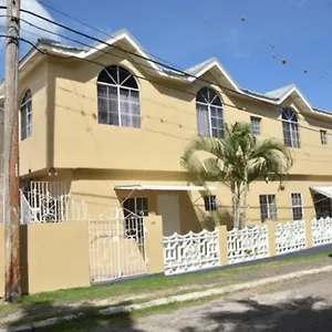 Aileen Palm Cove Ja Guest house Ocho Rios